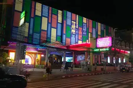 thethaitourism.com