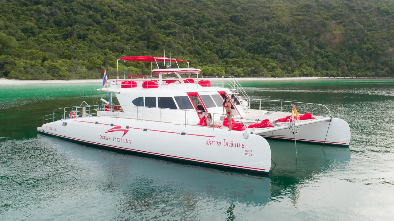 Yacht Trip Pattaya 2 Islands and Sunset