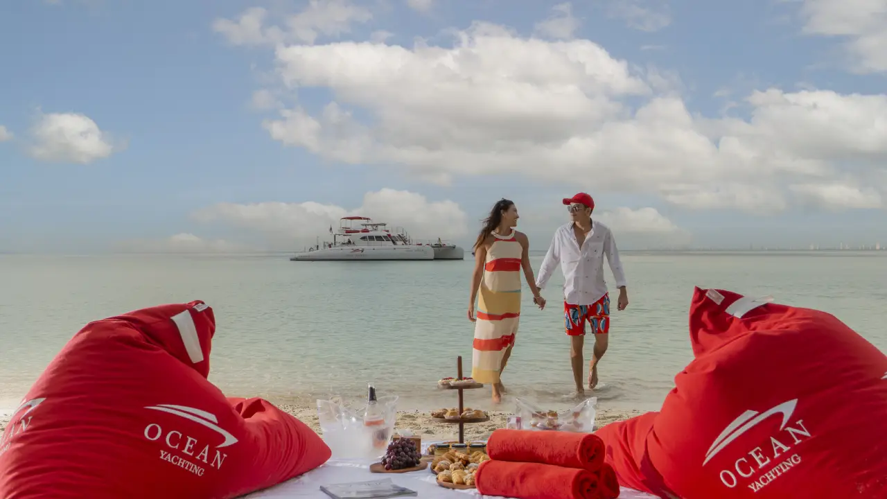 Yacht Trip Pattaya 2 Islands and Sunset