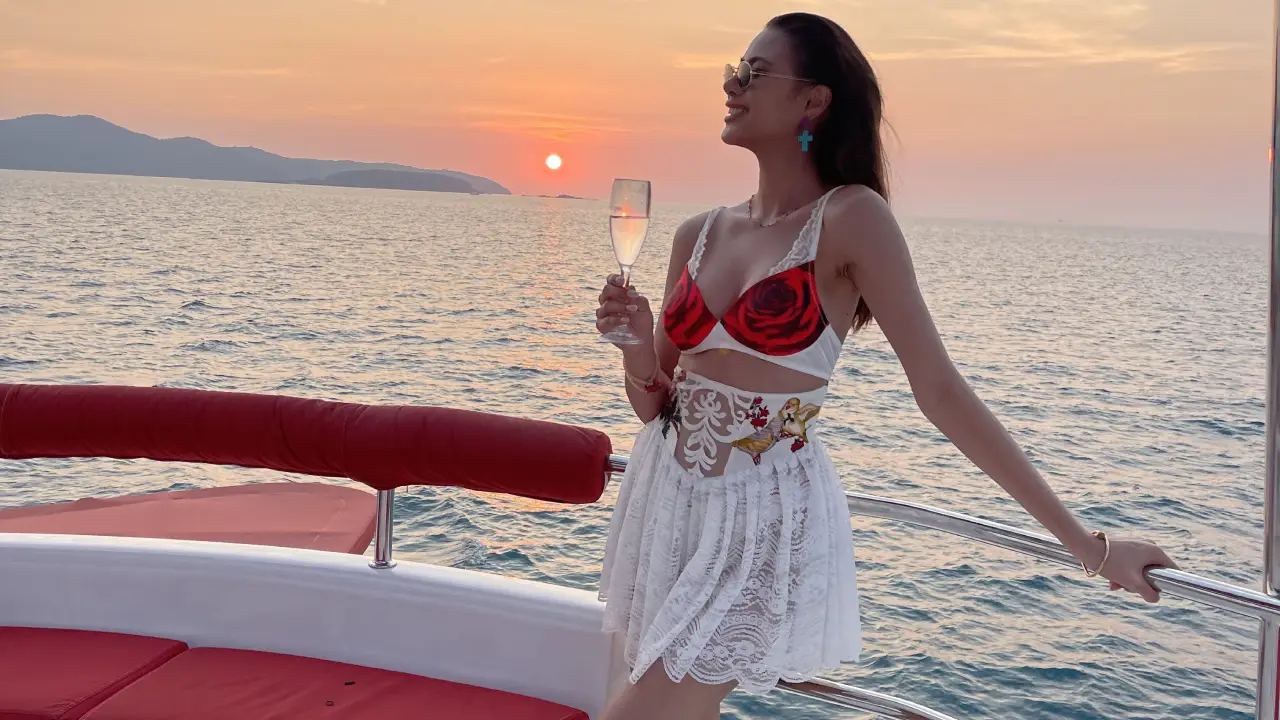 Yacht Trip Pattaya 2 Islands and Sunset